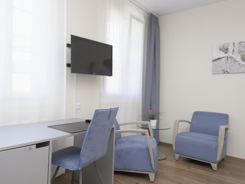 Hotel Engel Штанс Екстер'єр фото